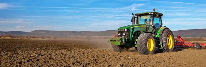 Image of Tractor in Ayr, Ontario